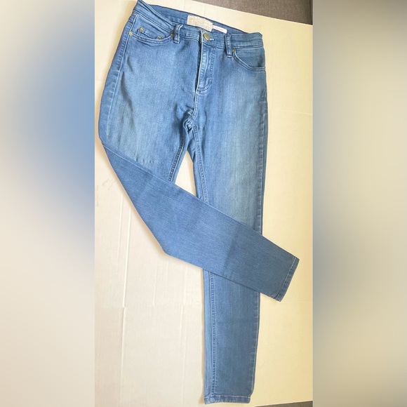 FREE PEOPLE HI-RISE SKINNY BLUE JEANS DENIM SIZE 26 MADE IN USA. - Picture 3 of 7